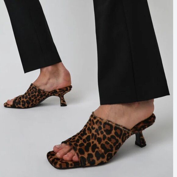 Freda Salvador Marianne Sandals Leopard Calf Hair Size 10 Made in Spain - Picture 1 of 4